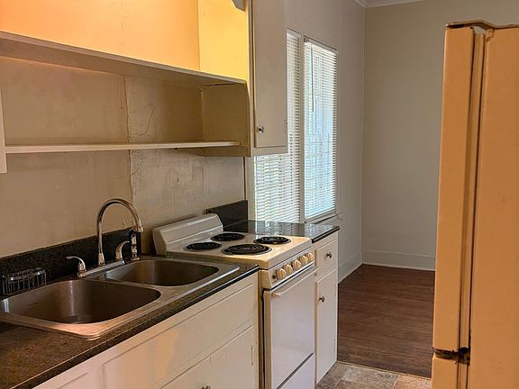 5th image of 3704 N State St APT 6