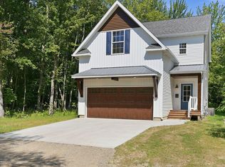 453 Sunset Pkwy, South Haven, MI 49090