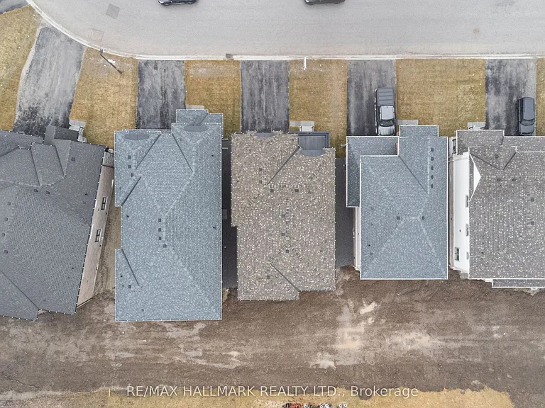 19 Stennett Dr — Photo 39
