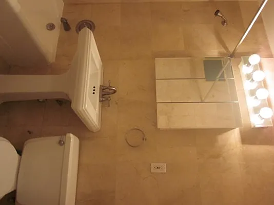 Rented by Metropolitan Equities | media 22