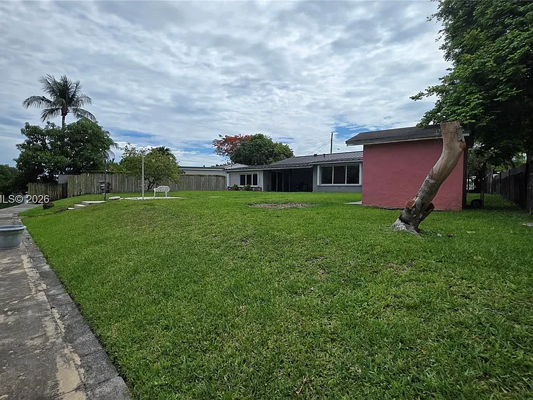 3325 S Lake Dr — Photo 21