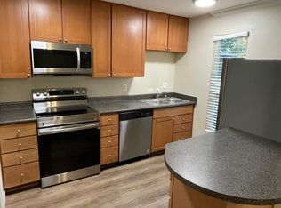 32-38 Camelback Ct, Pleasant Hill, CA 94523