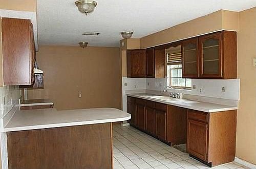 3rd image of 8628 Bobcat Ln