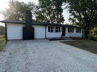 929 Pennsylvania Ave, Holton, KS 66436