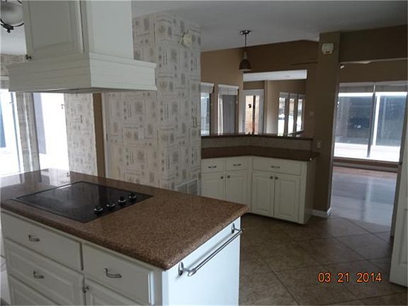 3rd image of 5007 Red Lodge Dr