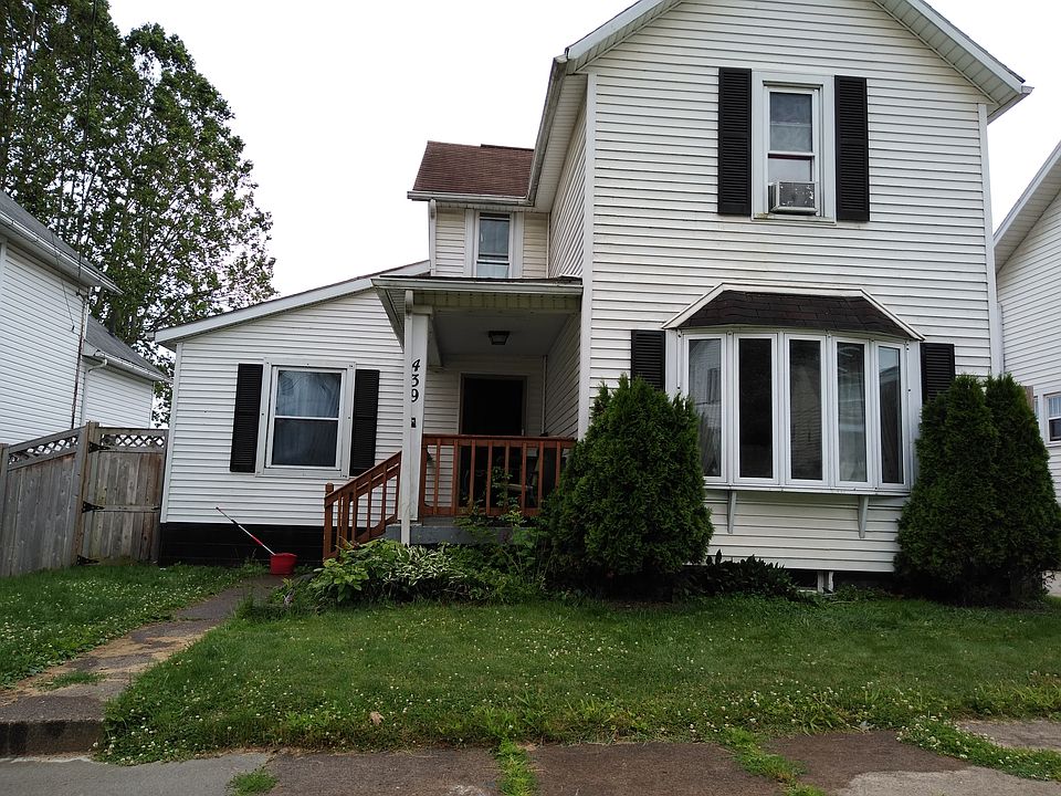 1st image of 439 Clarendon St