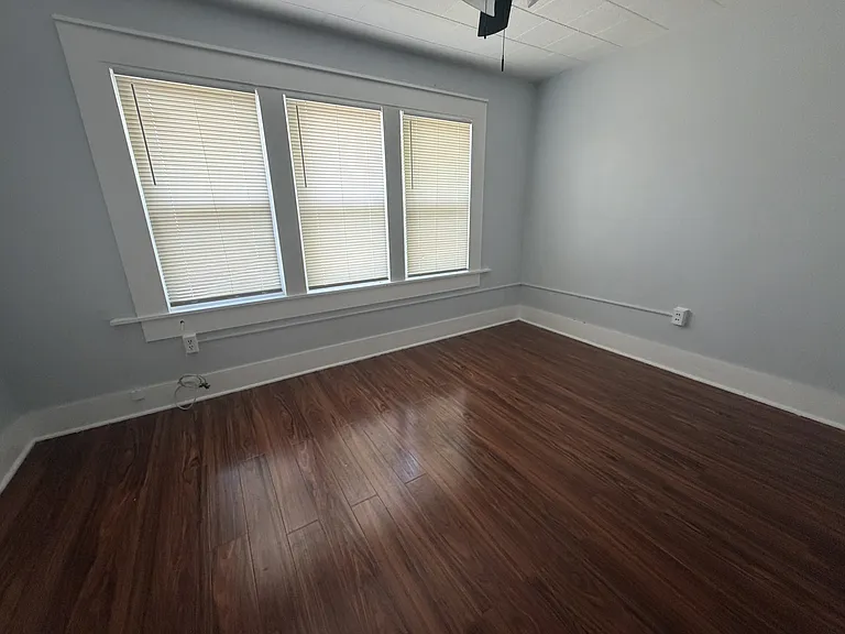 255 Genesee Park Blvd — Photo 7
