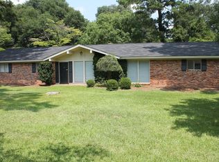 112 Springdale Dr, Americus, GA 31709