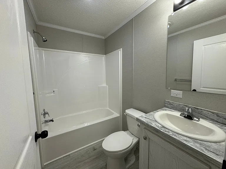Westbridge Manor — Photo 98