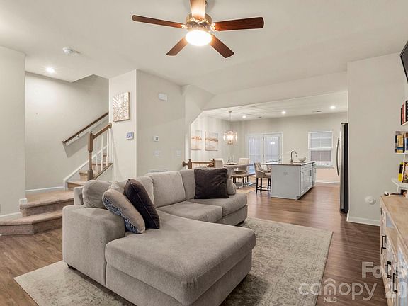 3rd image of 11709 Blessington Rd