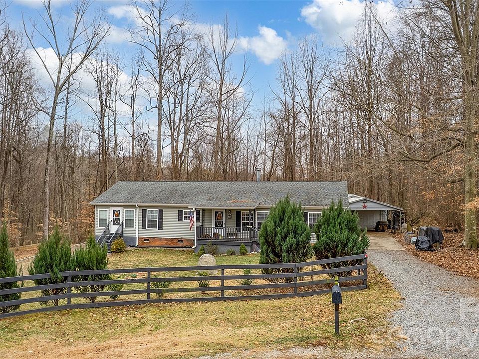 1st image of 230 Hickory Nut Dr