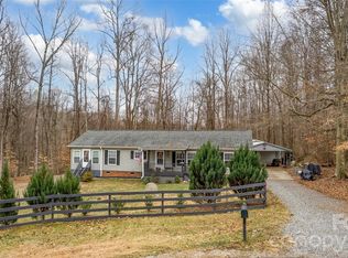 230 Hickory Nut Dr, Statesville, NC 28677