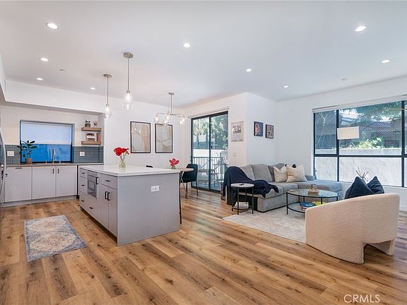 5022 Whitsett Ave #102, Valley Village, CA 91607 | MLS #SR24005688 | Zillow