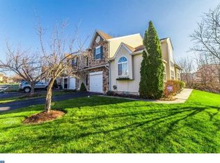 604 Harrington Ct, Harleysville, PA 19438