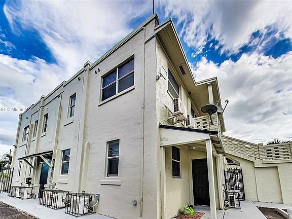 2nd image of 50 NW 79th St #3