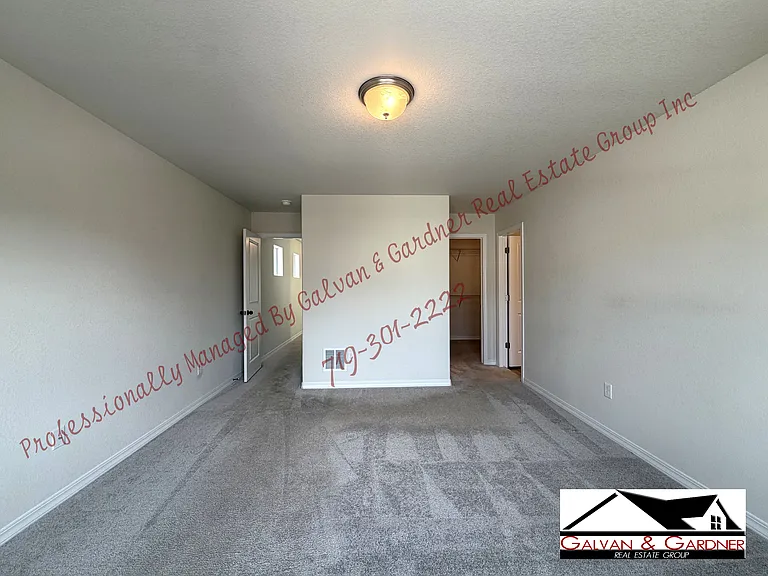 4352 Samaritan Loop — Photo 14