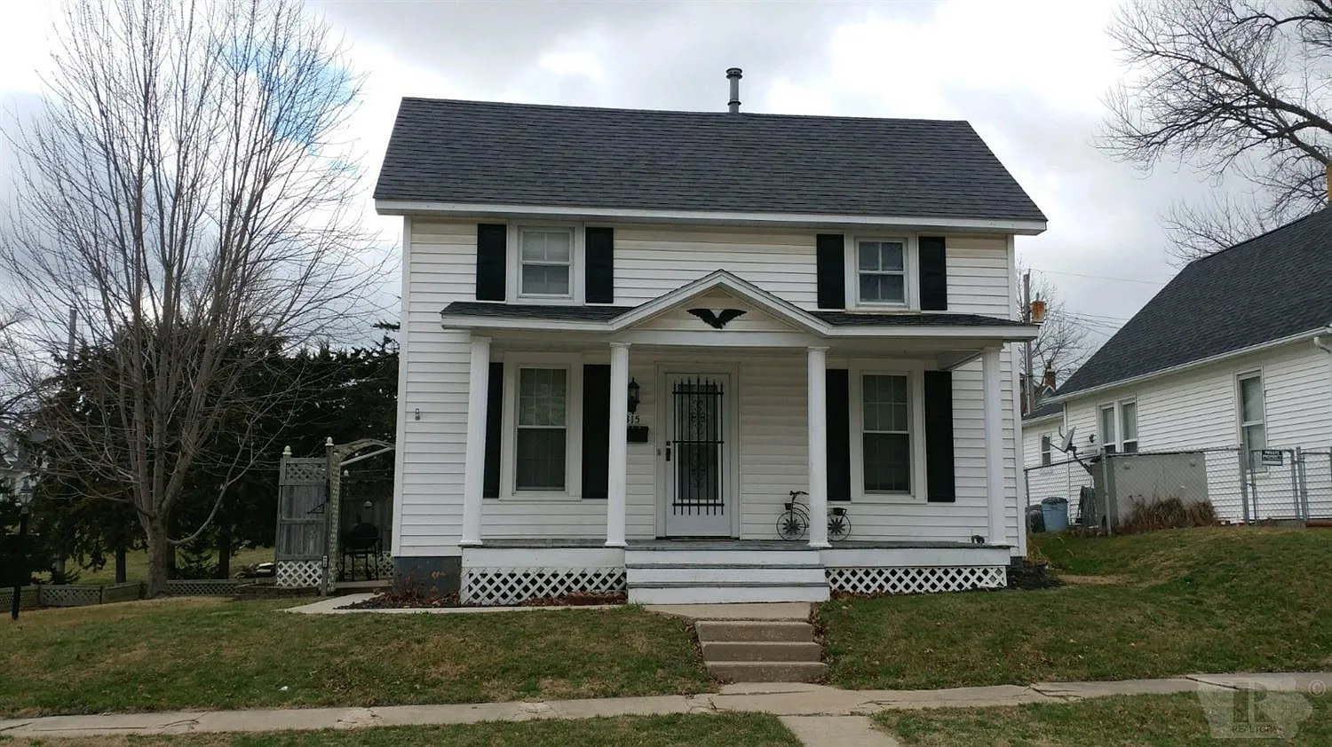 315 N Gertrude St photo 1