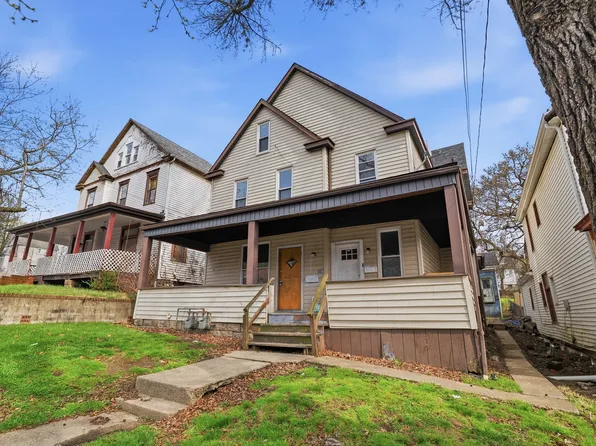 144 Ridge Ave #1, New Kensington, PA 15068