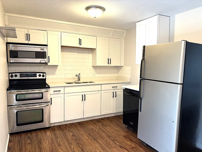 8870 W 46th Pl — Photo 7