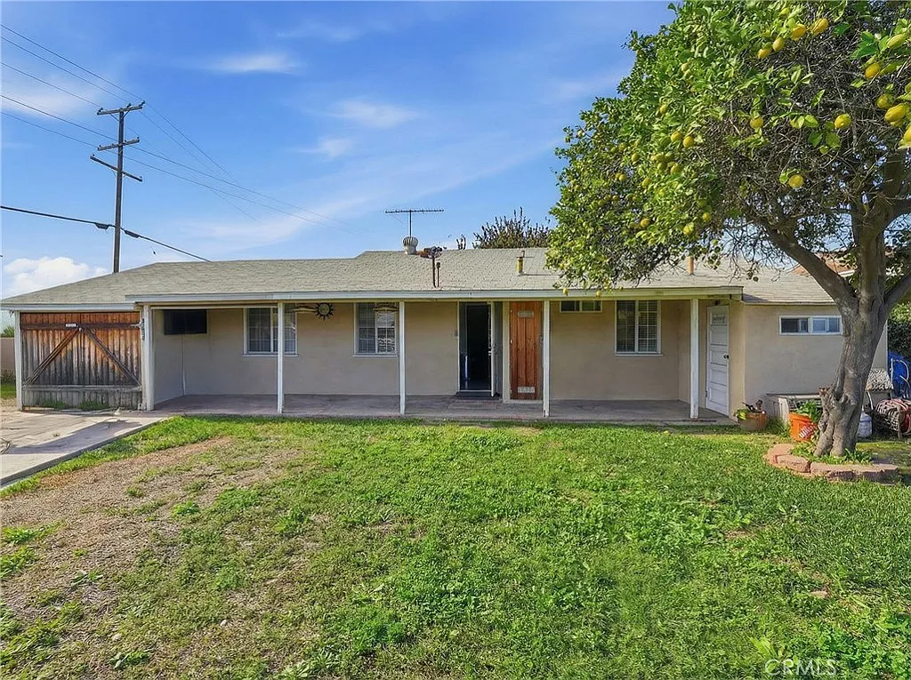 Building Photo - 12830 Dunrobin Ave