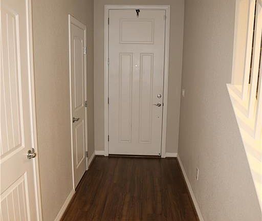 4th image of 10645 Country Knoll Way