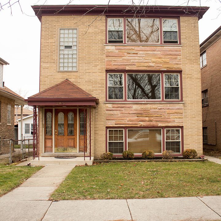 1st image of 2426 N 75th Ct #1