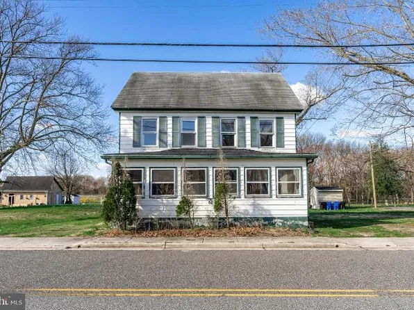 68 N Railroad Ave, Pedricktown, NJ 08067