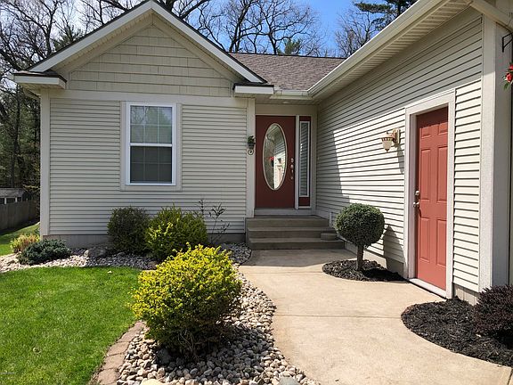 2nd image of 5515 Samantha Ln
