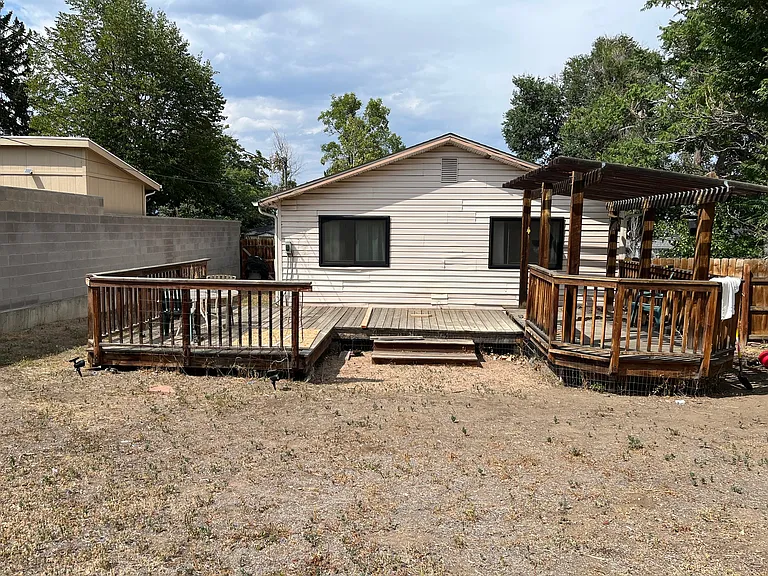 1470 W Alaska Pl — Photo 21