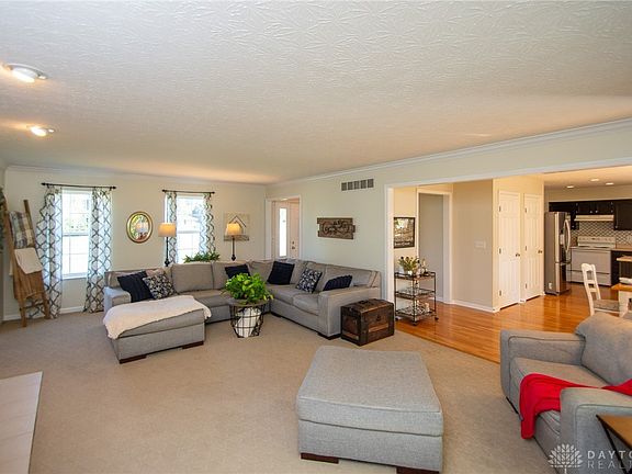 5th image of 4883 Cedar Brook Ct