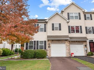 1483 Laura Ln, Pottstown, PA 19464