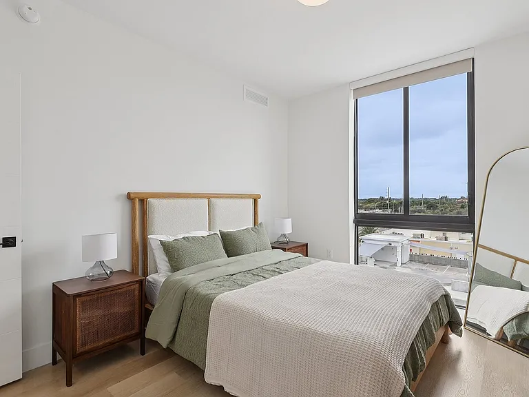 45-web-or-mls-4465 Griffin Rd Apt 621-S2301-013
