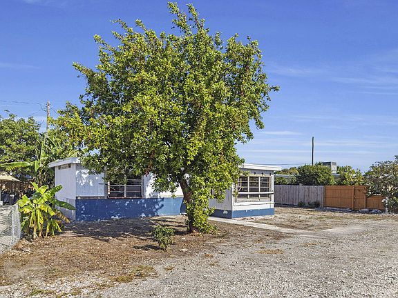 4th image of 10720 1st Ave