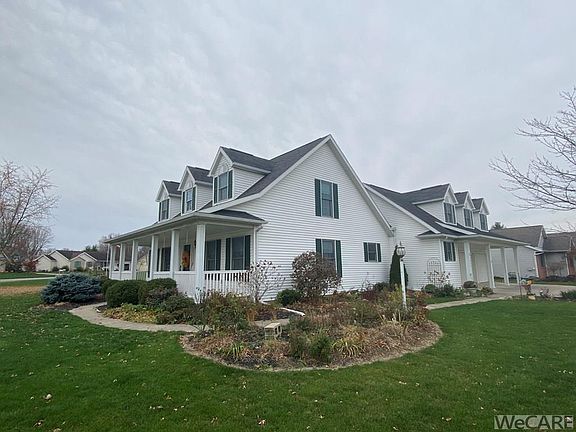 3rd image of 4681 Amaryllis St