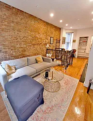 Rented by Platinum Properties