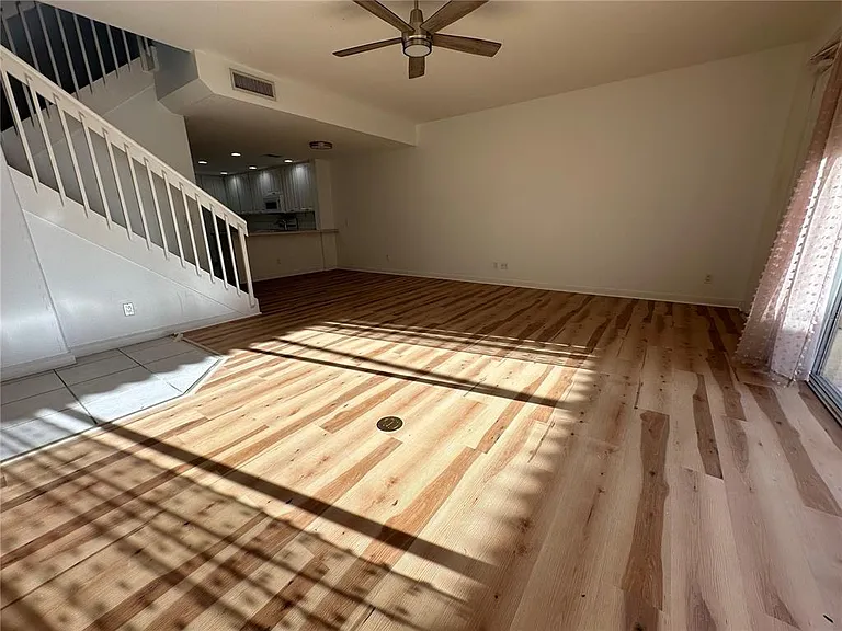 7776 Andora Dr — Photo 3