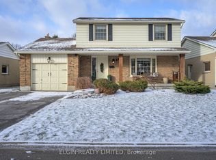 39 Luton Cres, Saint Thomas, ON N5R5J9