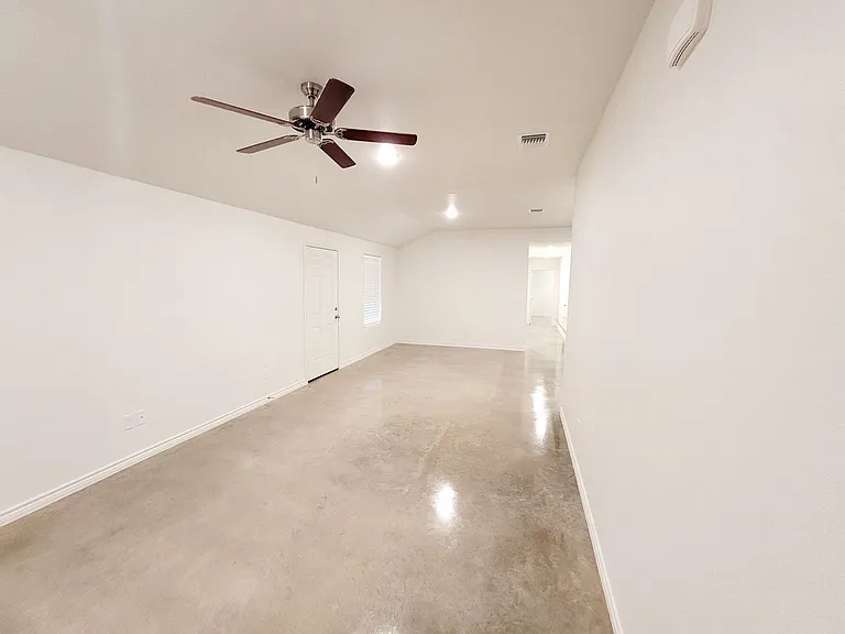 2318 Zanoletti Dr #A — Photo 2