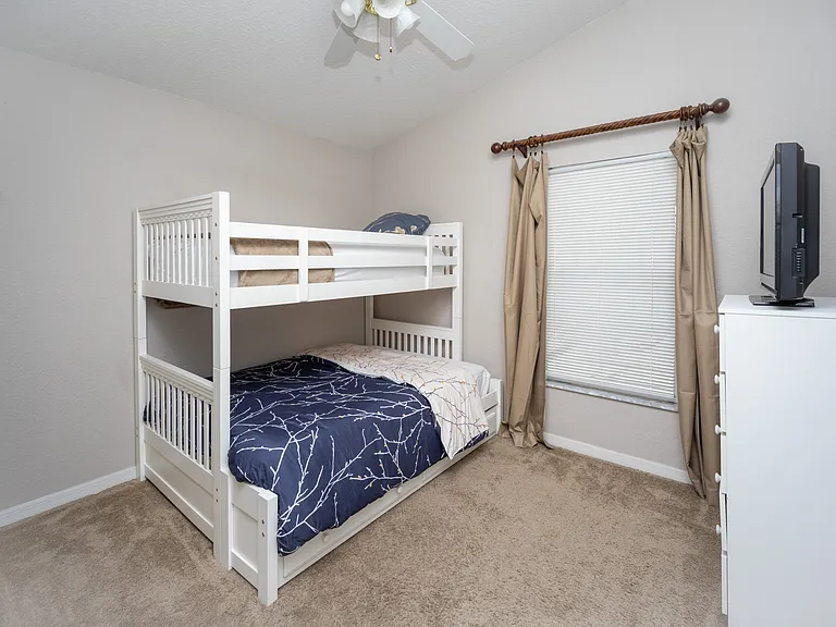 464 Gleneagles Dr — Photo 14