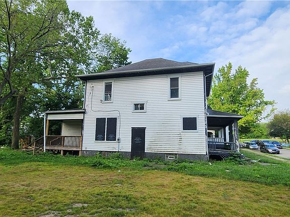 4th image of 66 Victor Ave