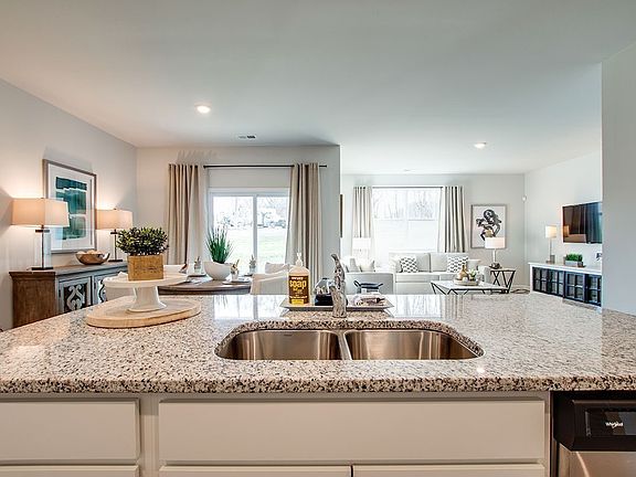 4th image of 1706 Wren Way Lot 419