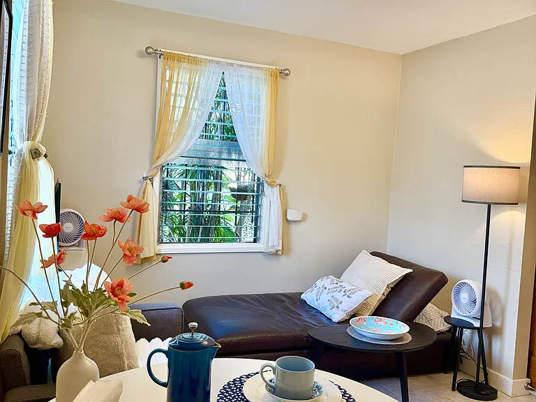 1103 Hoolai St #1A — Photo 1