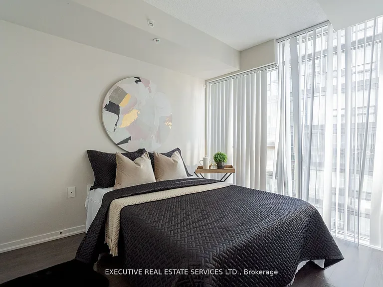 36 Lisgar St #1902E — Photo 22