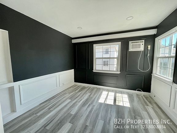 4th image of 7711 Romaine St #9