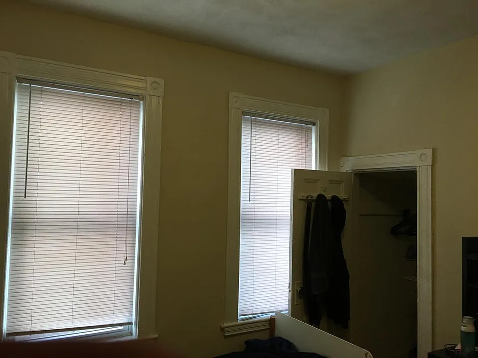 15 Shepherd Ave #1