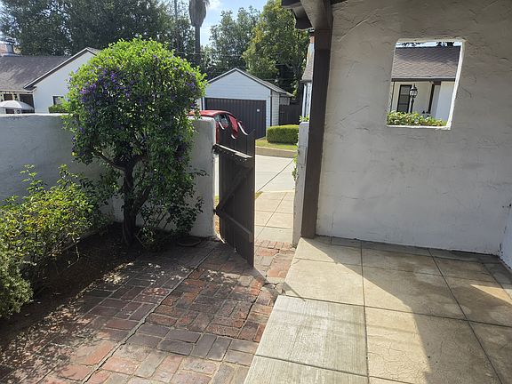 2nd image of 845 E Calaveras St #845