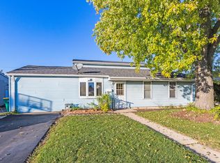 16 Bristol Ave, Romeoville, IL 60446