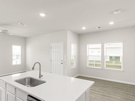 12_Kitchen3 1