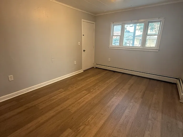 1-426 Phelps St — Photo 6