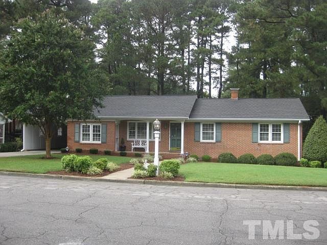 1st image of 102 W Thorndale Dr